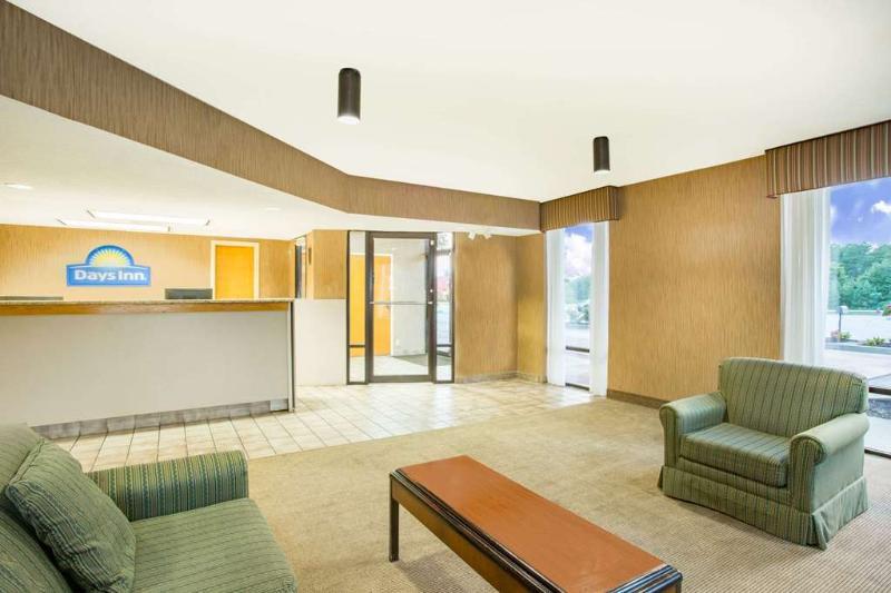 Days Inn By Wyndham Clinton - Laurens I-26 Exterior foto